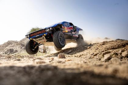 Τα Ford Raptor T1+ κατέκτησαν τους αμμόλοφους του φετινού Dakar Rally
